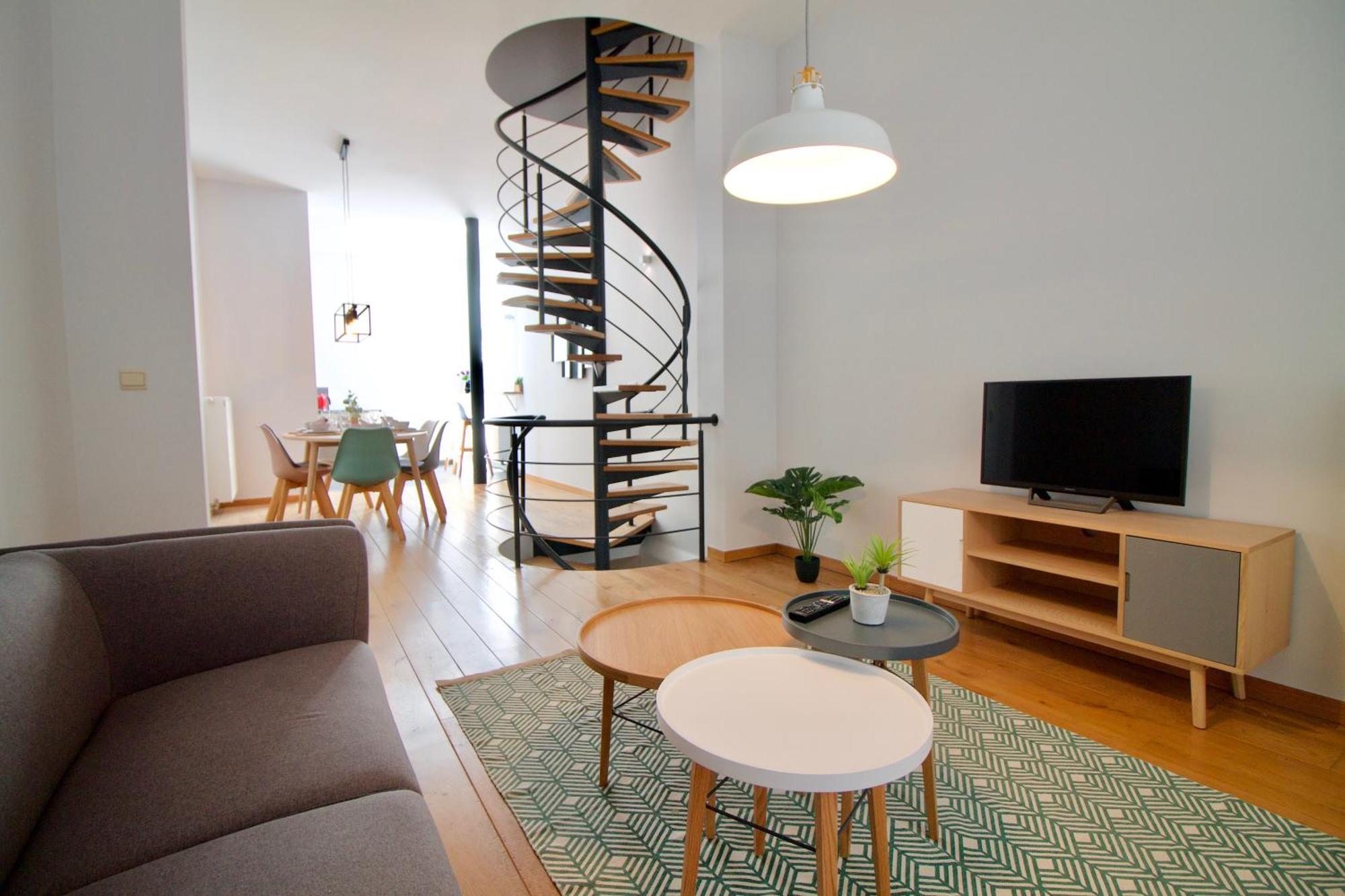 Heart Of Grand Place - Stunning 3Br Triplex Bryssel Exteriör bild